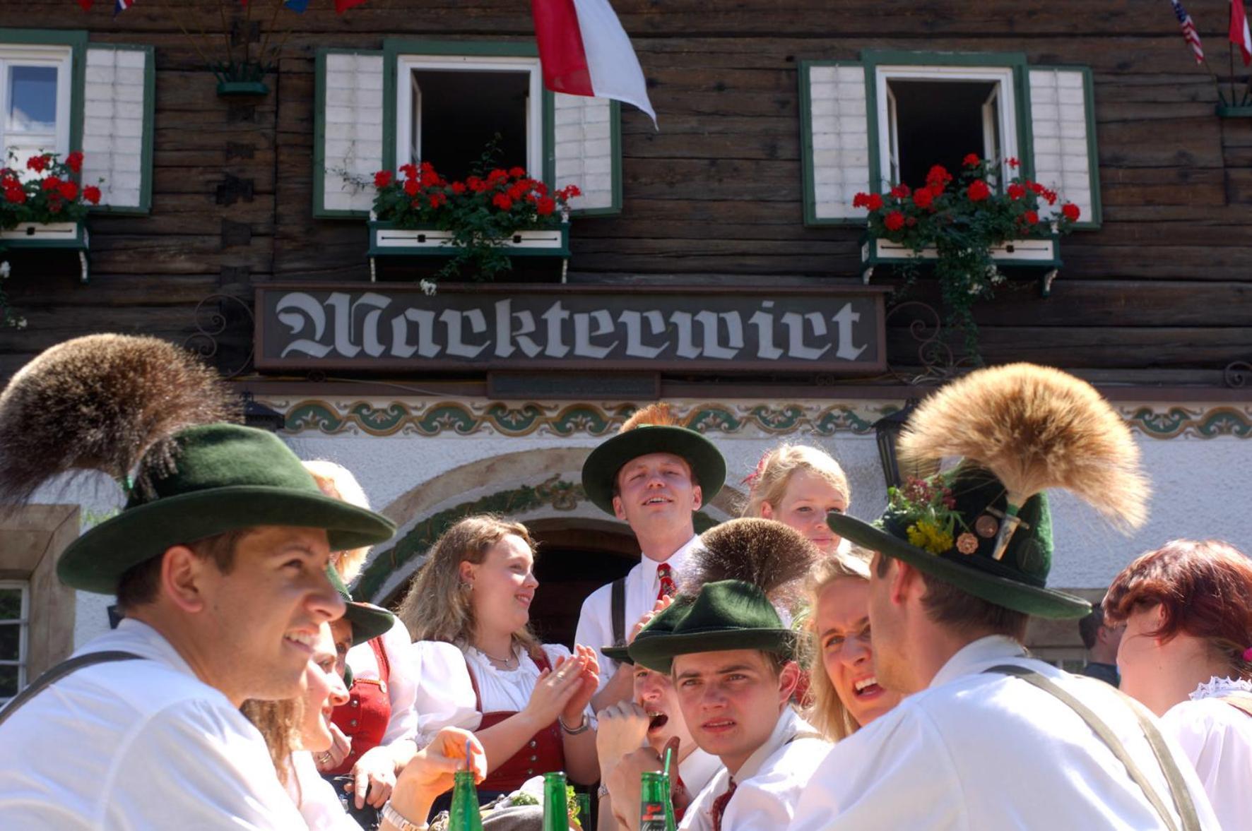 Hotel Gasthof Markterwirt Altenmarkt im Pongau Exterior photo