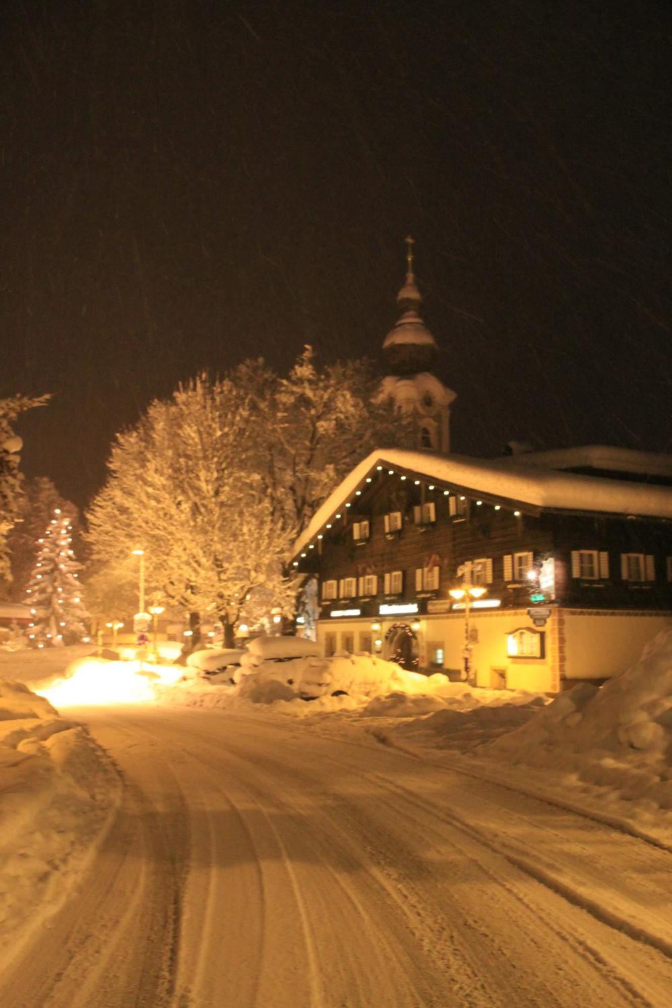 Hotel Gasthof Markterwirt Altenmarkt im Pongau Exterior photo